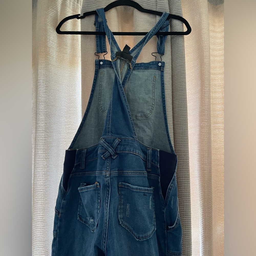 Maternity size small